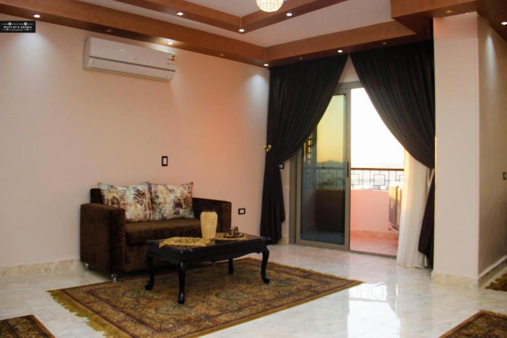 Aswan Plaza - Share Apartment מראה חיצוני תמונה